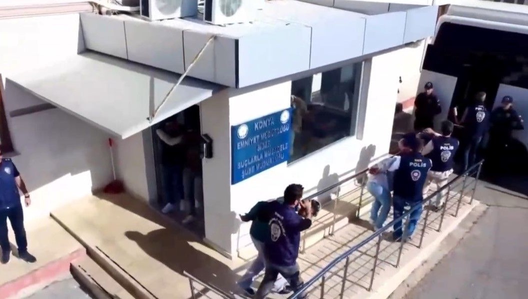 10 ilde dolandırıcılık operasyonu: 13 tutuklama