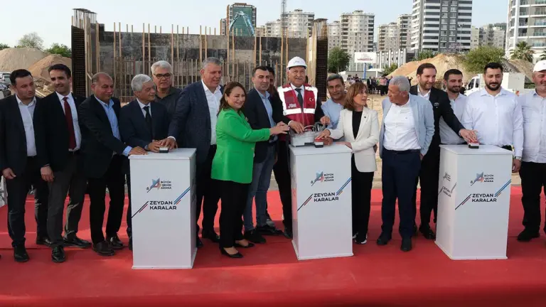 Adana’da Öğretmenler Bulvarı Otoyol Bağlantısı Köprülü Kavşağı’nın temeli atıldı Adana’da Öğretmenler Bulvarı Otoyol Bağlantısı Köprülü Kavşağı’nın temeli atıldı