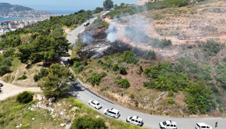 Alanya’da makilik yangını