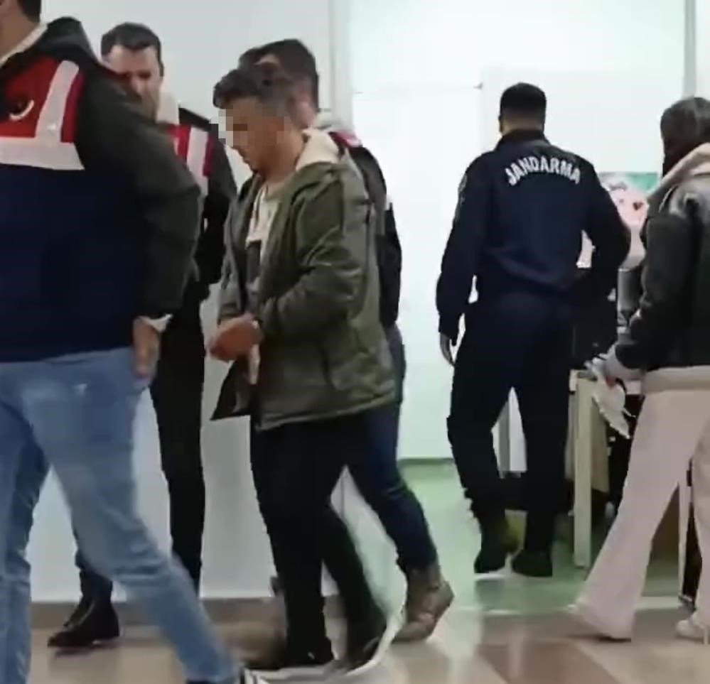 C.A. çıkarıldığı mahkemede tutuklandı