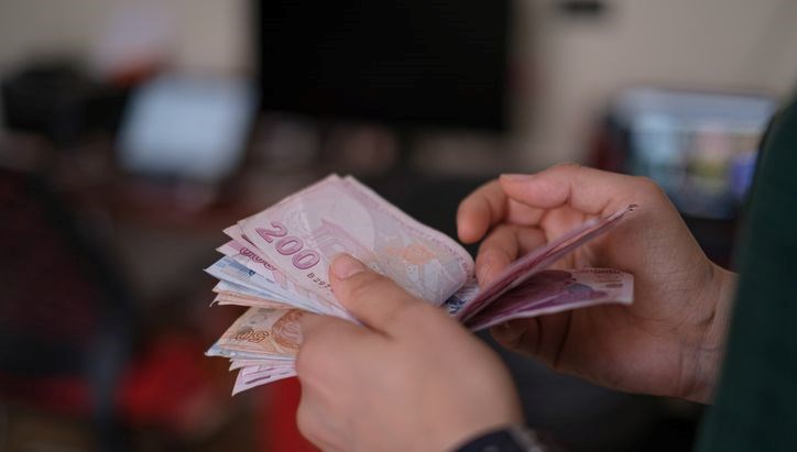 Asgari ücret için kritik hesaplama: 2025 Asgari ücrete ikinci (ara) zam gelecek mi? Bakan’dan önemli açıklama Asgari ücret için kritik hesaplama: 2025 Asgari ücrete ikinci (ara) zam gelecek mi? Bakan’dan önemli açıklama