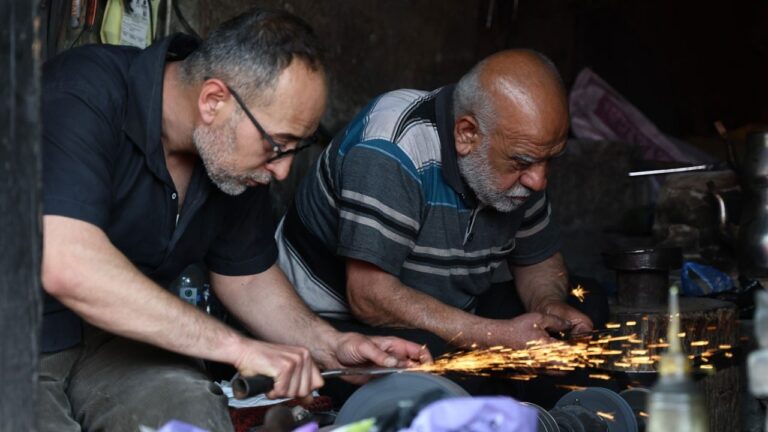 Asırlık dükkanda bayram mesaisi başladı!
