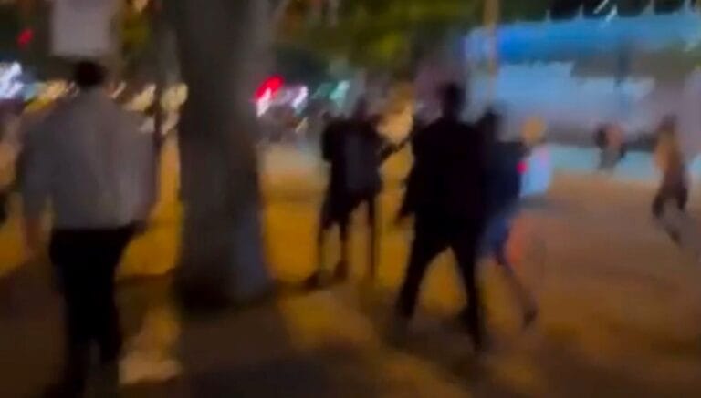 Bağdat Caddesi’nde şampiyonluk gerginliği Bağdat Caddesi’nde şampiyonluk gerginliği