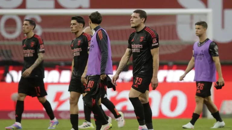 Benfica puan kaybetti ve sezonu ikinci tamamladı!