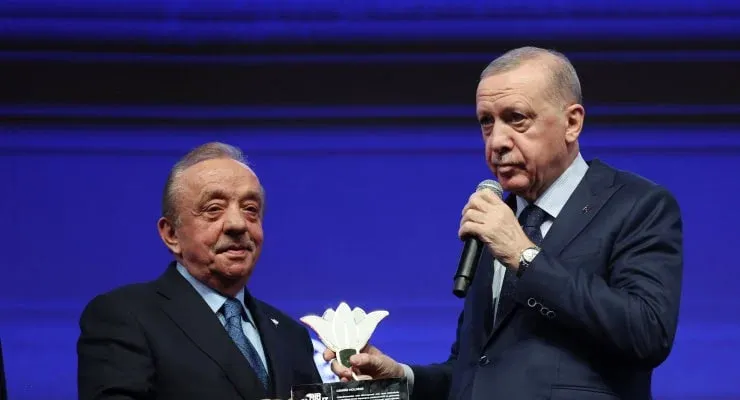 Cengiz Holding inşaattan sıkıldı, gözünü oraya dikti Cengiz Holding inşaattan sıkıldı, gözünü oraya dikti
