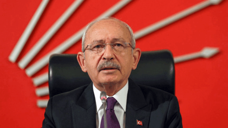 CHP’de şaibeli kurultay… Kemal Kılıçdaroğlu, “CHP’nin mahkeme koridorlarında tartışılmasını kaygıyla izliyorum’ diyerek flaş kararını duyurdu