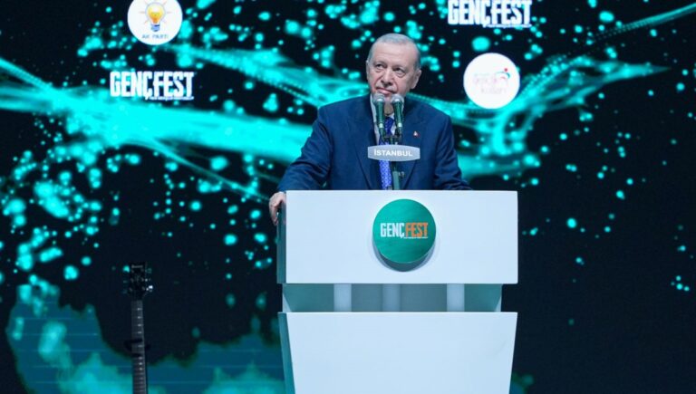Cumhurbaşkanı Erdoğan: En büyük eserimiz Terörsüz Türkiye olacak