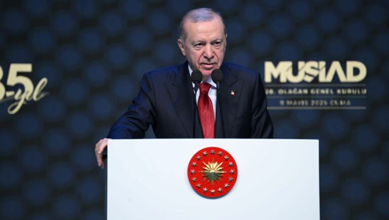 Cumhurbaşkanı Erdoğan’dan CHP’ye tepki: Bunun adı ekonomik tetikçilik