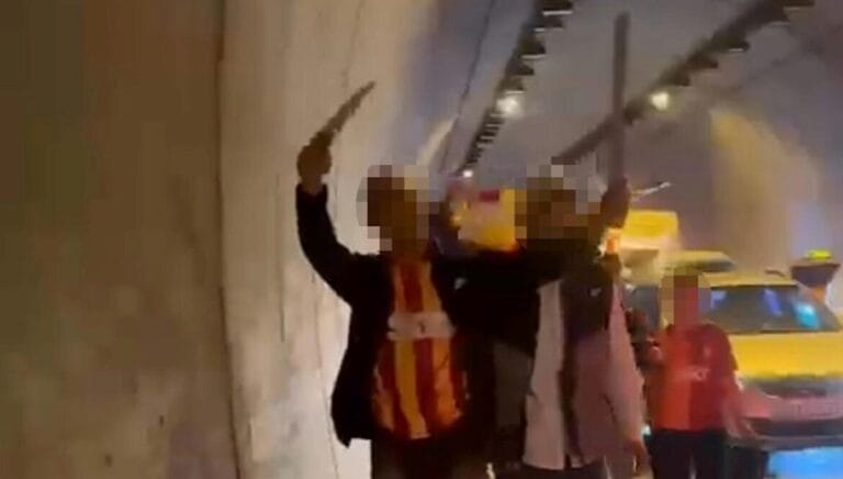 Döner bıçaklı şampiyonluk kutlamasında yeni gelişme Döner bıçaklı şampiyonluk kutlamasında yeni gelişme