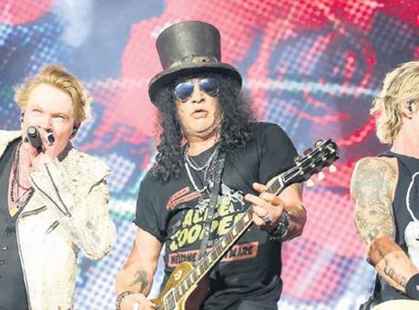 Dünyaca ünlü grup Guns N’ Roses İstanbul’a geliyor! Kulis isteklerinde yok yok Dünyaca ünlü grup Guns N’ Roses İstanbul’a geliyor! Kulis isteklerinde yok yok
