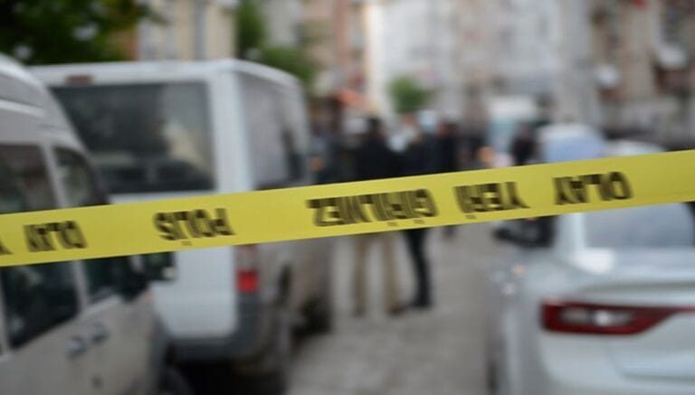 Erzurum’da akrabalar arasında kavga: 1 ölü Erzurum’da akrabalar arasında kavga: 1 ölü