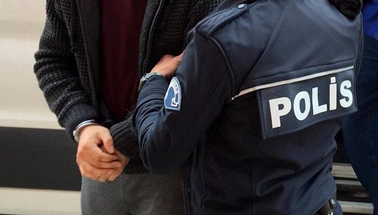 Erzurum’da tefeci operasyonu: 2 tutuklama Erzurum’da tefeci operasyonu: 2 tutuklama