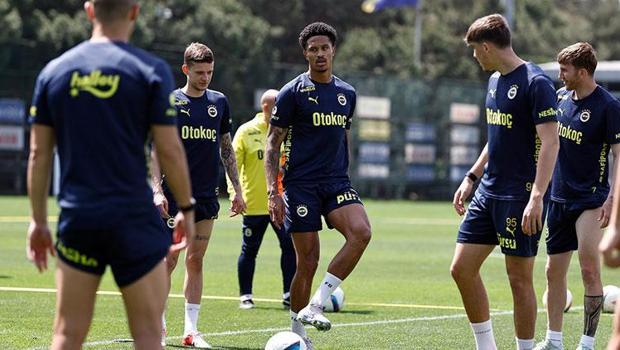 Fenerbahçe, Başakşehir maçının hazırlıklarına devam etti