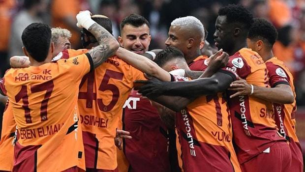 Galatasaraylı futbolculardan şampiyonluk açıklaması! Galatasaraylı futbolculardan şampiyonluk açıklaması!