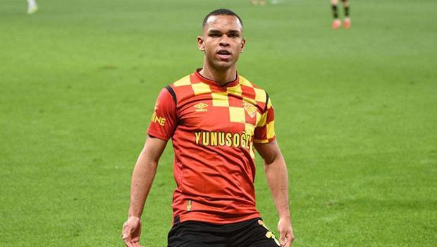 Göztepe’de Matsuki ve Juan Southampton’a dönüyor Joe Aribo geliyor