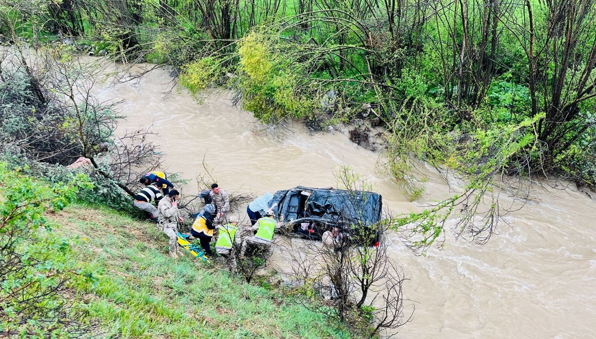 Gümüşhane’de feci kaza: 12 yaşındaki çocuk yaşamını yitirdi