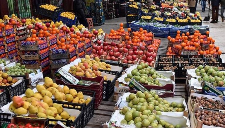 Hal ve marketlere yeni kurallar yolda: Milyonlarca lira ceza kesilecek Hal ve marketlere yeni kurallar yolda: Milyonlarca lira ceza kesilecek