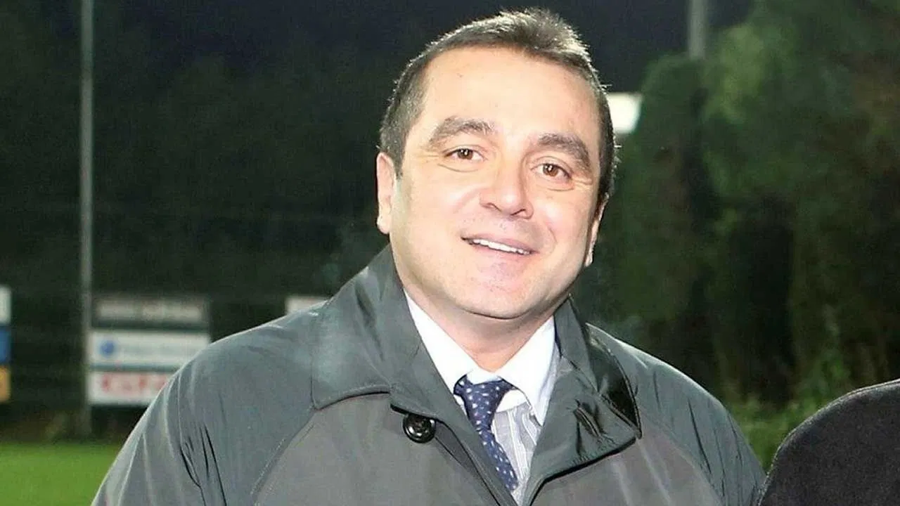 İlhan Ekşioğlu’ndan Ali Koç’a tepki: ‘Geri dönmemek üzere topunuz istifa edin’