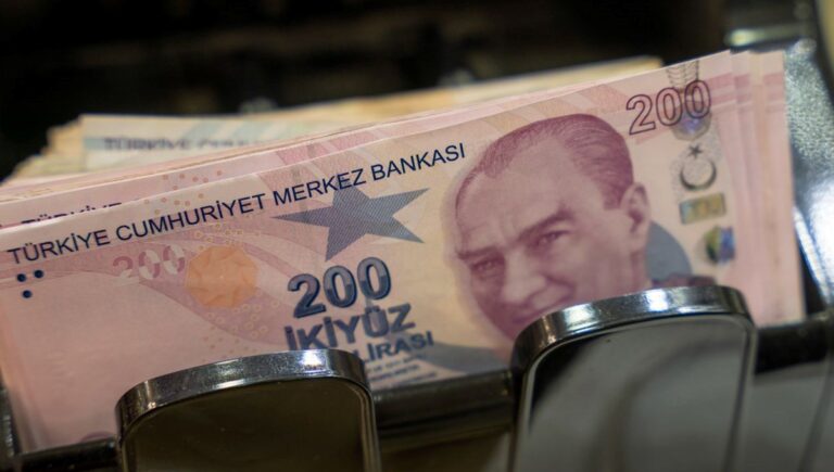 İlk çeyrek büyüme rakamları belli oldu İlk çeyrek büyüme rakamları belli oldu