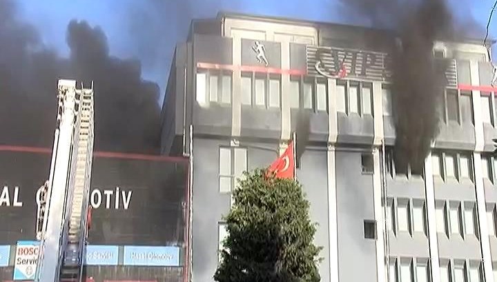 İstanbul’da fabrika yangını