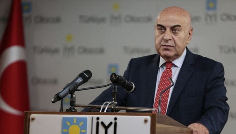 İYİ Parti’nin Meclis başkan adayı Cihan Paçacı İYİ Parti’nin Meclis başkan adayı Cihan Paçacı