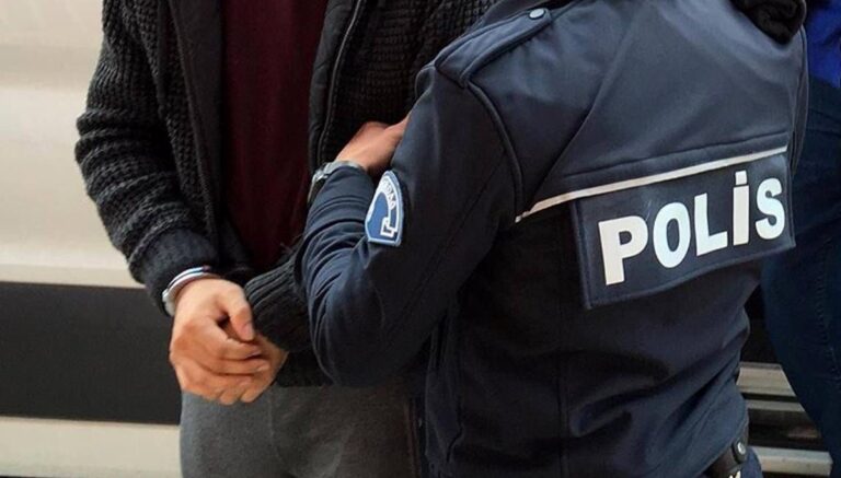 İzmir’de 149 firari yakalandı