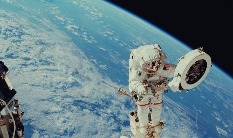 NASA bütçesine 6 milyar dolarlık kesinti