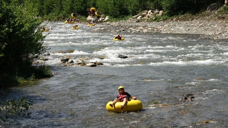 Karadeniz turizminde ‘rafting’ atağı Karadeniz turizminde ‘rafting’ atağı