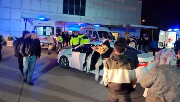 Kayınpederini defalarca bıçaklayarak öldürdü