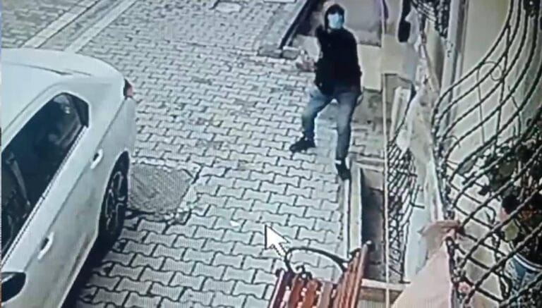 Kezzaplı saldırgan intihar girişimi sırasında yakalandı Kezzaplı saldırgan intihar girişimi sırasında yakalandı