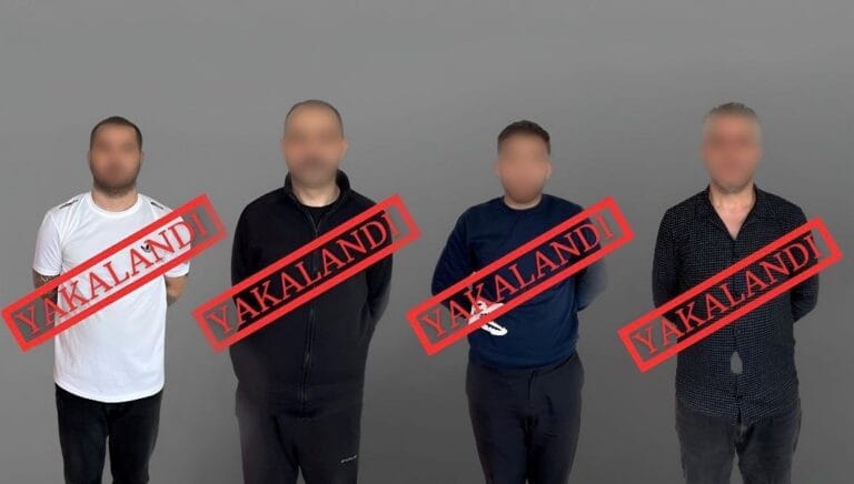 Kırmızı bültenle aranıyorlardı, Gürcistan’da yakalandılar Kırmızı bültenle aranıyorlardı, Gürcistan’da yakalandılar