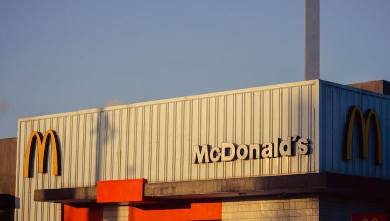 McDonald’s işçi alımı ne zaman? 2025 McDonald’s işçi alımı başvurusu nasıl ve nereden yapılır?