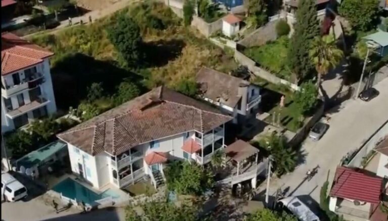 Muğla’da lüks villaya operasyon: 3 kişi yakalandı