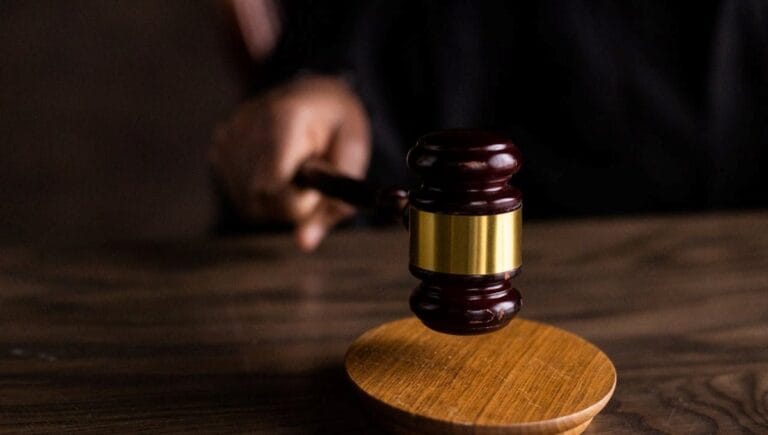 Mutlak butlan nedir, ne demek? Mutlak butlan sebepleri neler, nispi butlanla farkı nedir? Mutlak butlan nedir, ne demek? Mutlak butlan sebepleri neler, nispi butlanla farkı nedir?