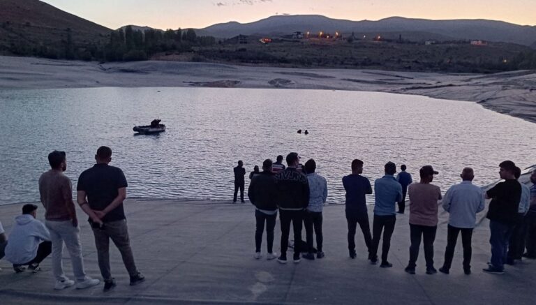 Niğde’de baraj gölüne düşen çocuk öldü Niğde’de baraj gölüne düşen çocuk öldü
