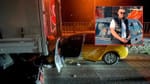 Sakarya’da kan donduran kaza: Ticari taksi kamyonete ok gibi saplandı Sakarya’da kan donduran kaza: Ticari taksi kamyonete ok gibi saplandı