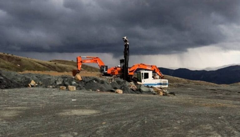 Sivas’ta maden ocağında patlama: 1 ölü, 2 yaralı Sivas’ta maden ocağında patlama: 1 ölü, 2 yaralı