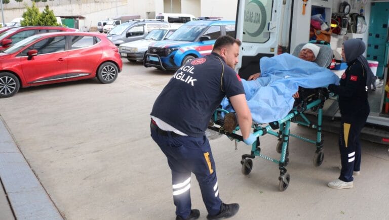 Tokat’ta husumetlilerin silahlı kavgası: 1 ölü, 1 yaralı Tokat’ta husumetlilerin silahlı kavgası: 1 ölü, 1 yaralı