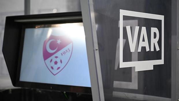 Trabzonspor – Galatasaray maçının VAR hakemi belli oldu