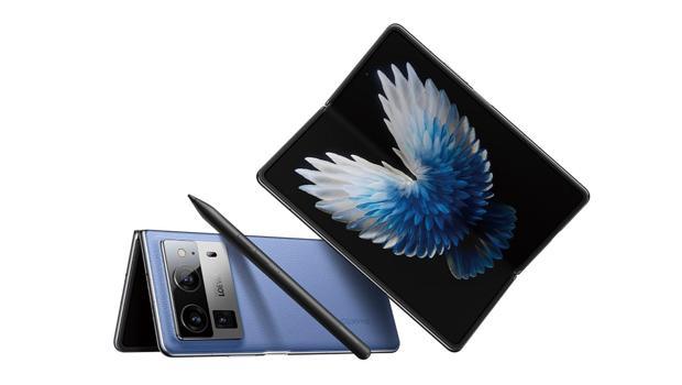 Türkiye’de beyaz yakalıların yeni tercihi: Yeni PHANTOM V Fold2 5G Türkiye’de satışa sunuldu!