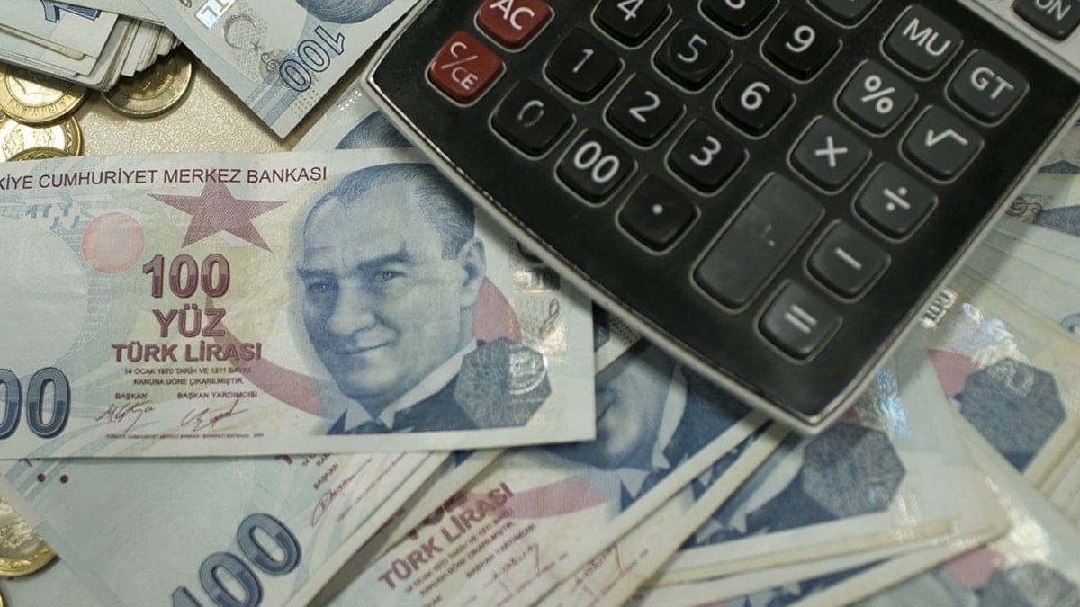 Vergi beyanı vermeyen 10 bin zengin takibe alındı Vergi beyanı vermeyen 10 bin zengin takibe alındı