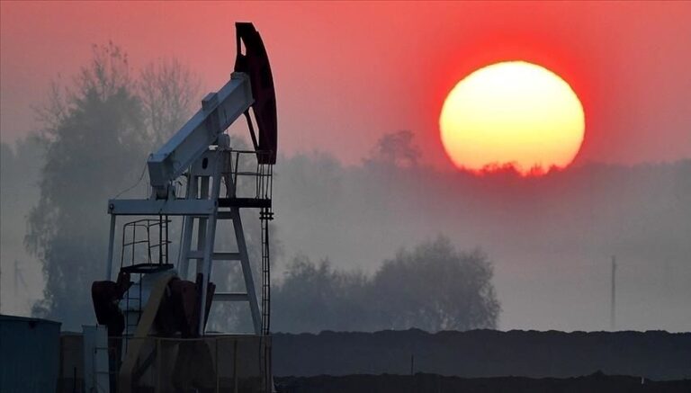 ABD’nin petrol sondaj kulesinin sayısında azalma ABD’nin petrol sondaj kulesinin sayısında azalma