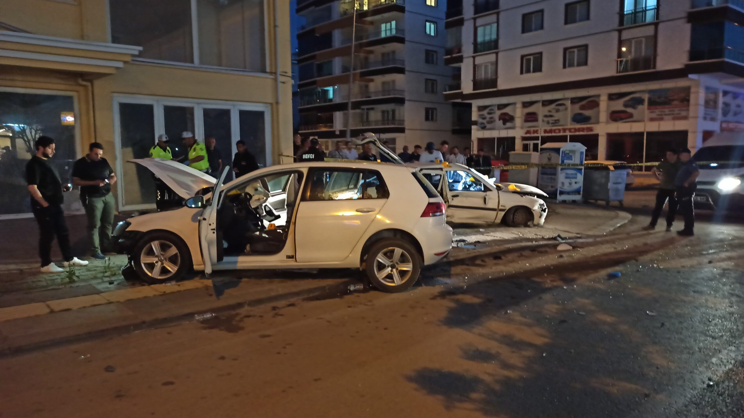 Ankara’da kaza: 5 kişi yaralandı Ankara’da kaza: 5 kişi yaralandı