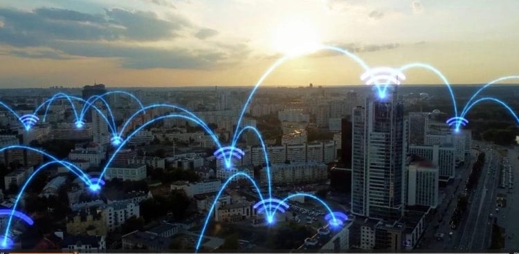 Bakan açıkladı: Telefonun çekmediği her yer denetlenecek! Bakan açıkladı: Telefonun çekmediği her yer denetlenecek!