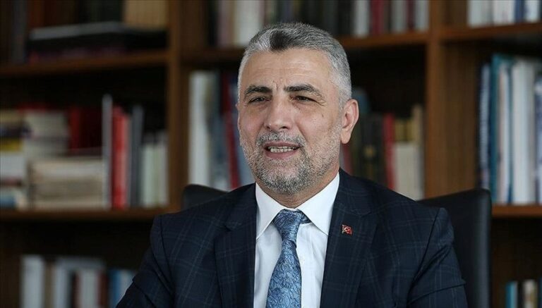 Bakan Bolat: Enflasyonda yüzde 20’li rakamlar ufukta belirdi Bakan Bolat: Enflasyonda yüzde 20’li rakamlar ufukta belirdi