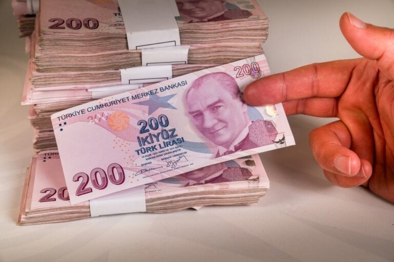 Bankada parası olanlar dikkat! Mevduatta yüksek getiriler için son günler Bankada parası olanlar dikkat! Mevduatta yüksek getiriler için son günler