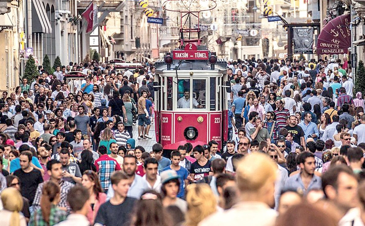 BETAM açıkladı: Türkiye’de istihdam son 10 yılın en sert darbesini aldı BETAM açıkladı: Türkiye’de istihdam son 10 yılın en sert darbesini aldı