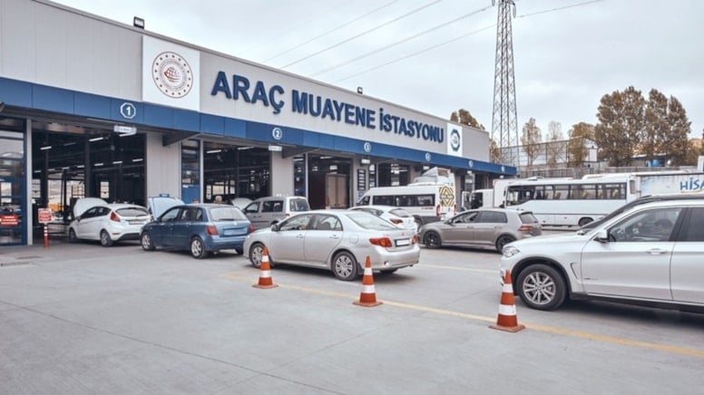 Bu sebepten TÜVTÜRK muayenesinden kalabilirsiniz! Ağır kusurlu sayıldı Bu sebepten TÜVTÜRK muayenesinden kalabilirsiniz! Ağır kusurlu sayıldı