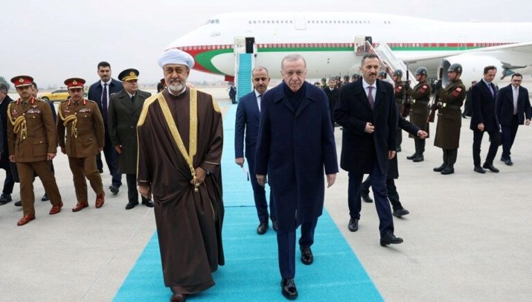 Cumhurbaşkanı Erdoğan, Umman Sultanı El Said ile telefonda görüştü Cumhurbaşkanı Erdoğan, Umman Sultanı El Said ile telefonda görüştü