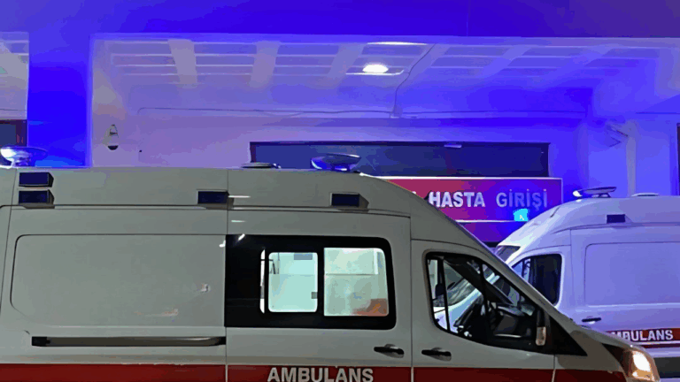 Diyarbakır’da acı olay: Küçük çocuk camii inşaatında hayatını kaybetti Diyarbakır’da acı olay: Küçük çocuk camii inşaatında hayatını kaybetti